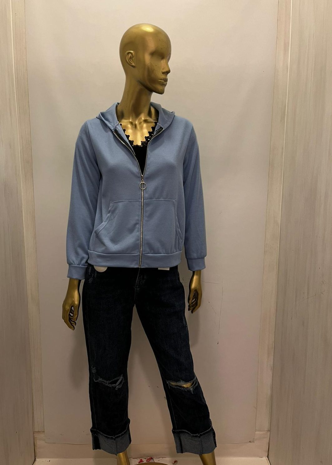 Pantalón Denim Roto