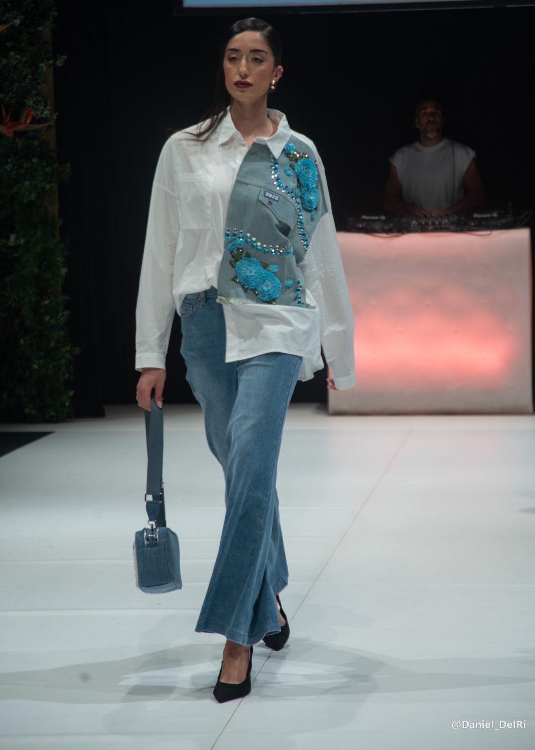 Pantalón palazzo vaquero ancho