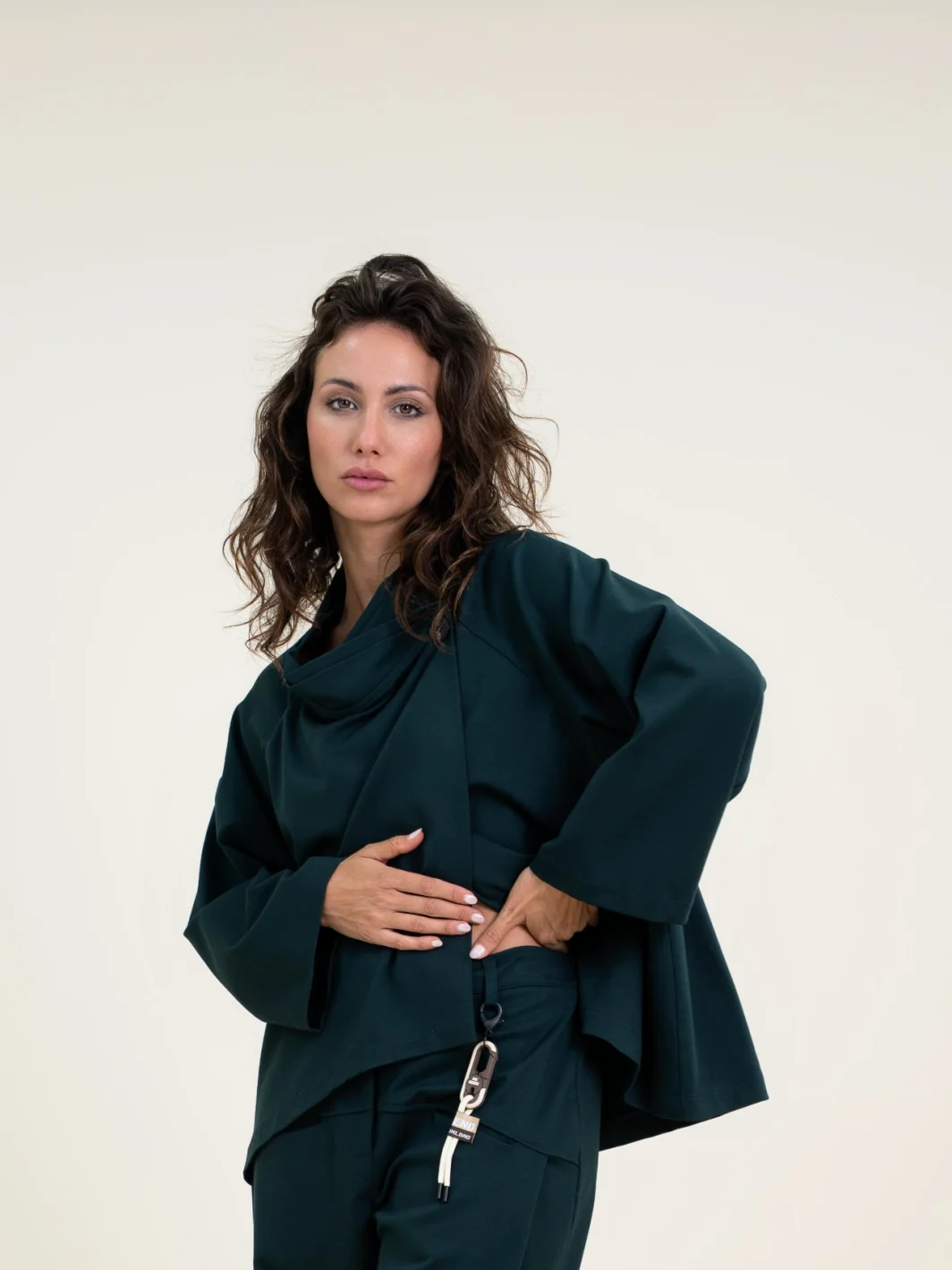 Cazadora Verde Cruzada - Imagen 2
